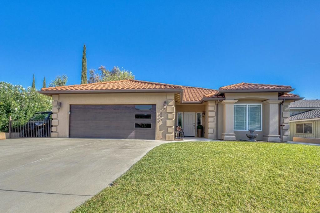 1669 Buggywhip Lane, Paso Robles, CA 93446 Main Photo