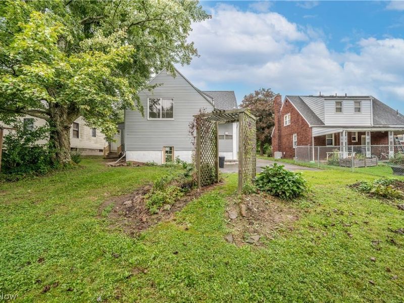 47 S Beverly Avenue, Austintown, OH 44515 Photo 41