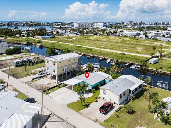 847 OAK STREET , FORT MYERS BEACH, FL 33931