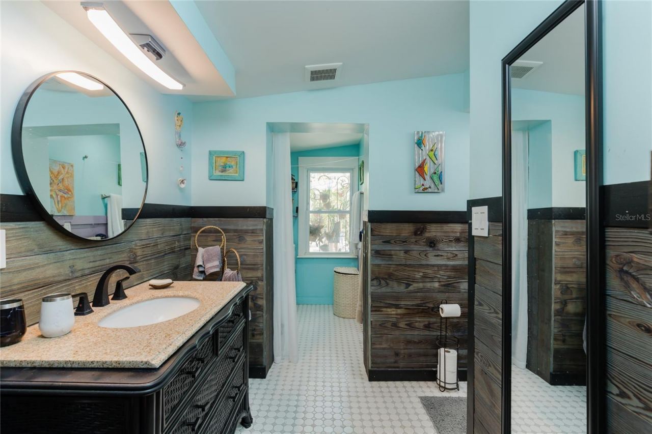 847 Oak Street , Fort Myers Beach, FL 33931 Photo