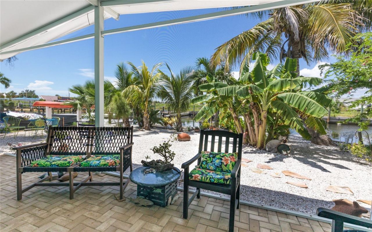 847 Oak Street , Fort Myers Beach, FL 33931 Photo