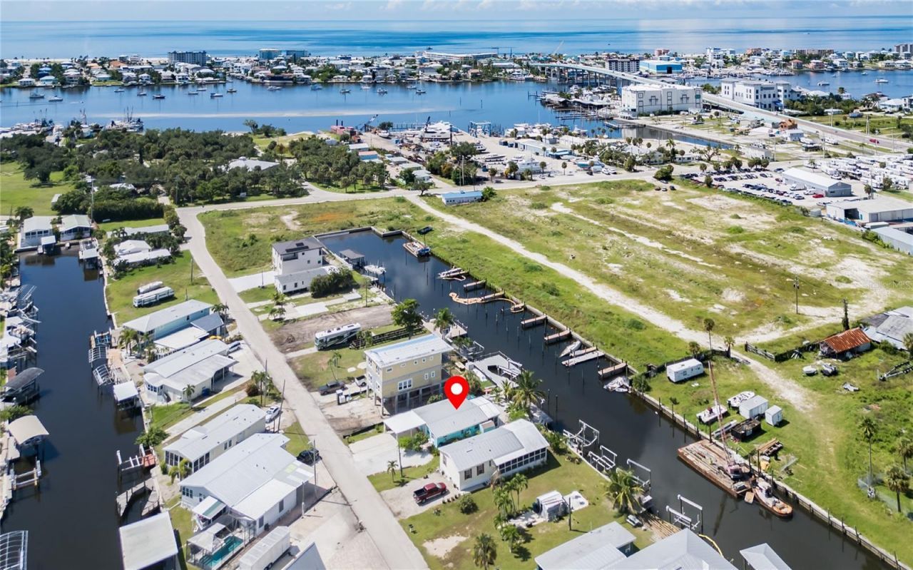 847 Oak Street , Fort Myers Beach, FL 33931 Photo