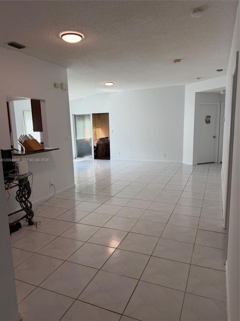 33 Bentwater Cir, Boynton Beach, FL 33426 Photo