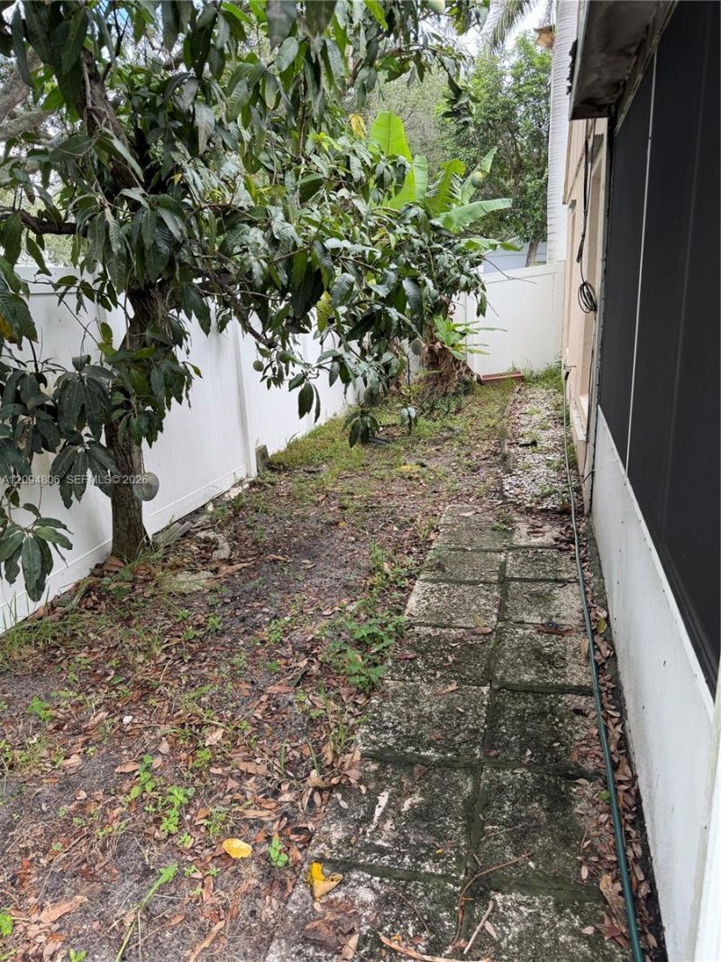 33 Bentwater Cir, Boynton Beach, FL 33426 Photo