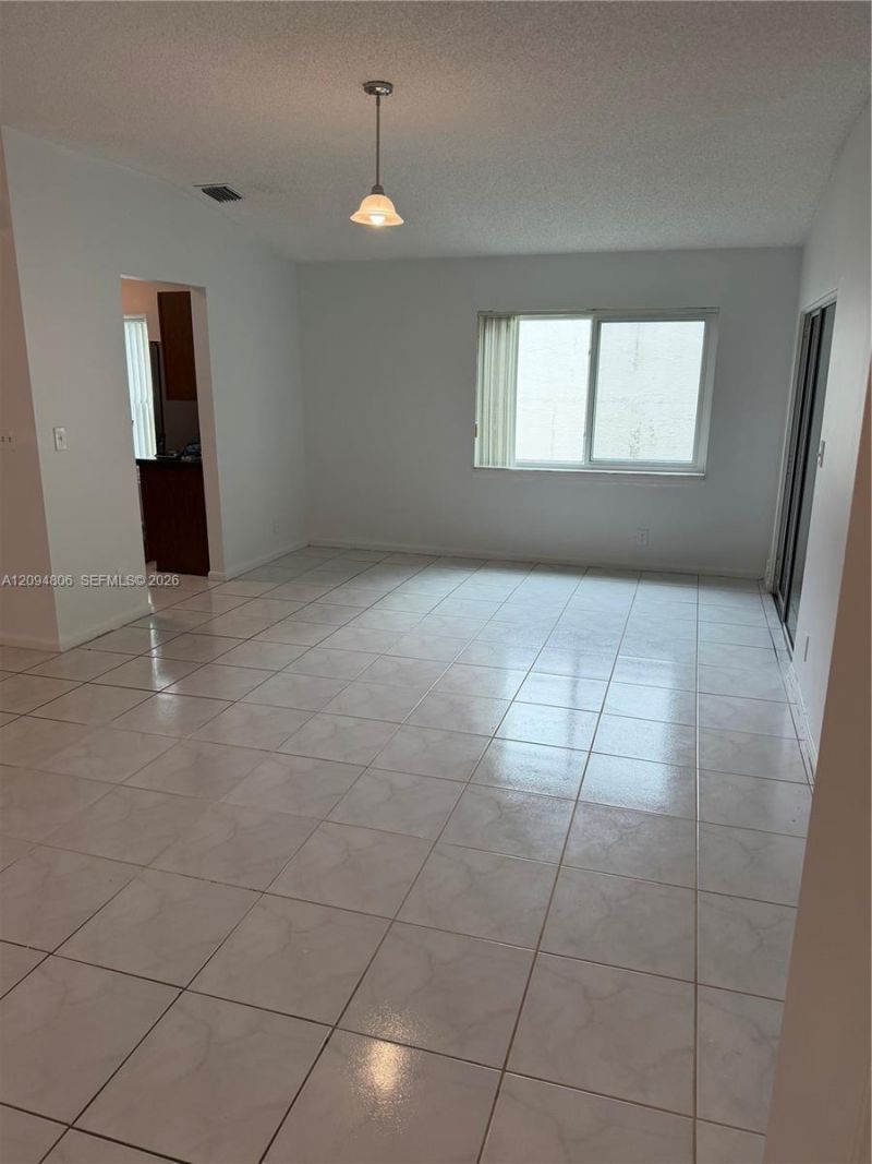 33 Bentwater Cir, Boynton Beach, FL 33426 Photo