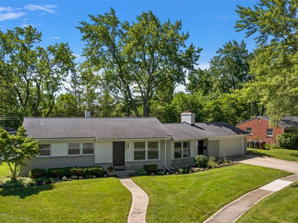 4550 Justine Street , Shelby Township, Mi 48317