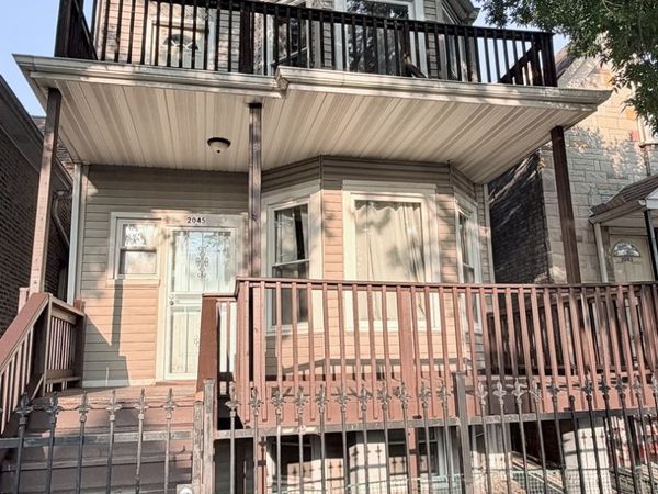 2045 N Tripp Avenue, Unit 1, Chicago, IL 60639