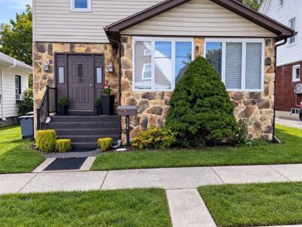 124 S 15TH STREET, CAMP HILL, PA 17011