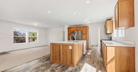 410 Short Avenue, Sun Valley, NV 89433 Photo