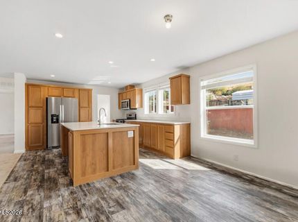 410 Short Avenue, Sun Valley, NV 89433 Photo
