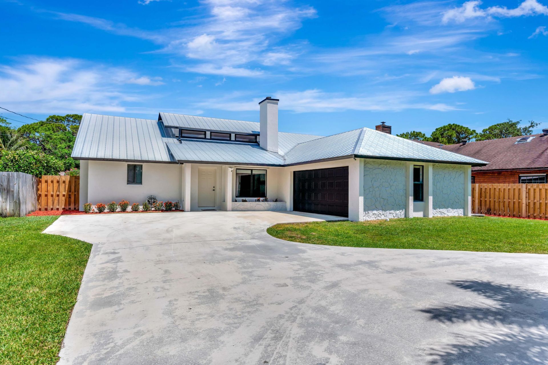 18975 SE County Line Road, Tequesta, FL 33469 Photo