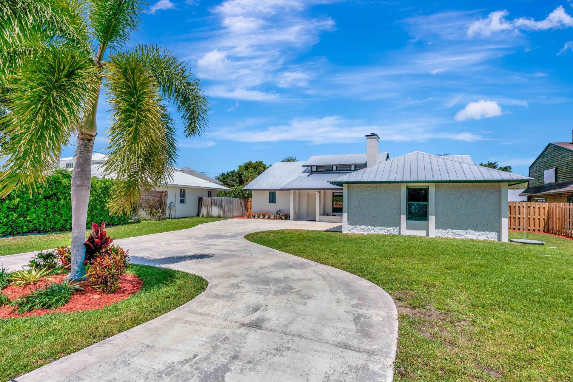 18975 SE County Line Road, Tequesta, FL 33469 Photo