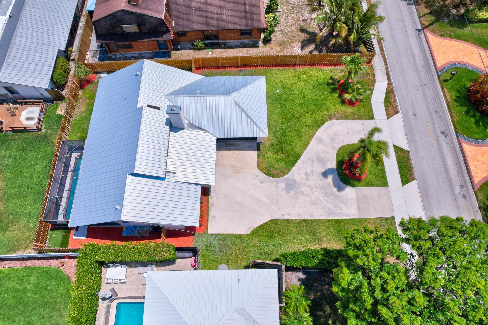 18975 SE County Line Road, Tequesta, FL 33469 Photo