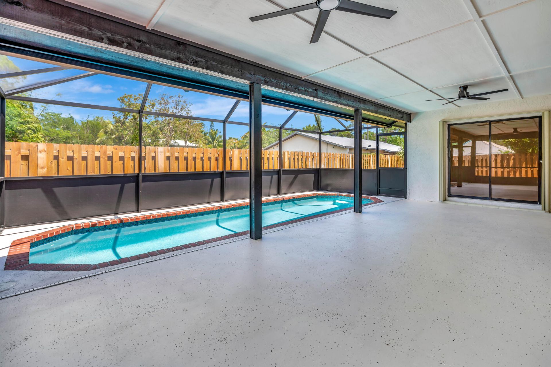 18975 SE County Line Road, Tequesta, FL 33469 Photo