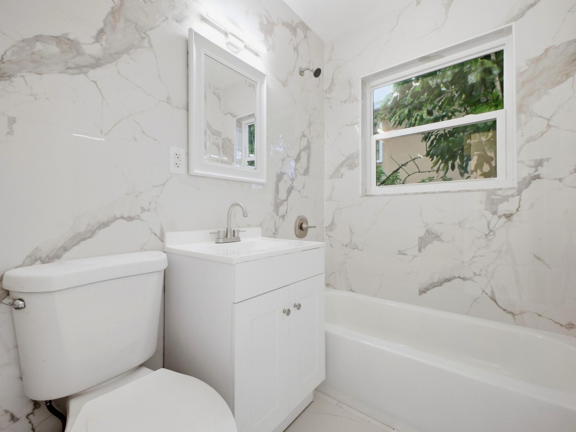 1421 Crest Drive, Lake Worth, FL 33461 Photo