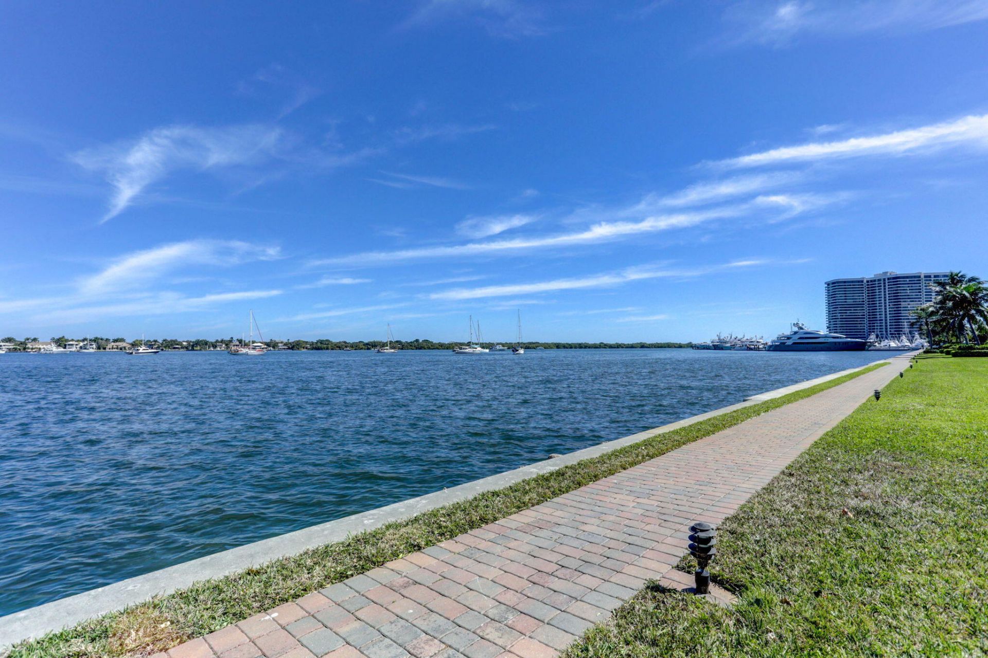 1200 Marine Way, Unit 803B, North Palm Beach, FL 33408 Photo