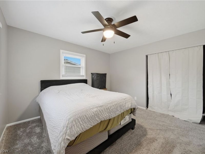 8008 Garnet Avenue NE, Canton, OH 44721 Photo 19