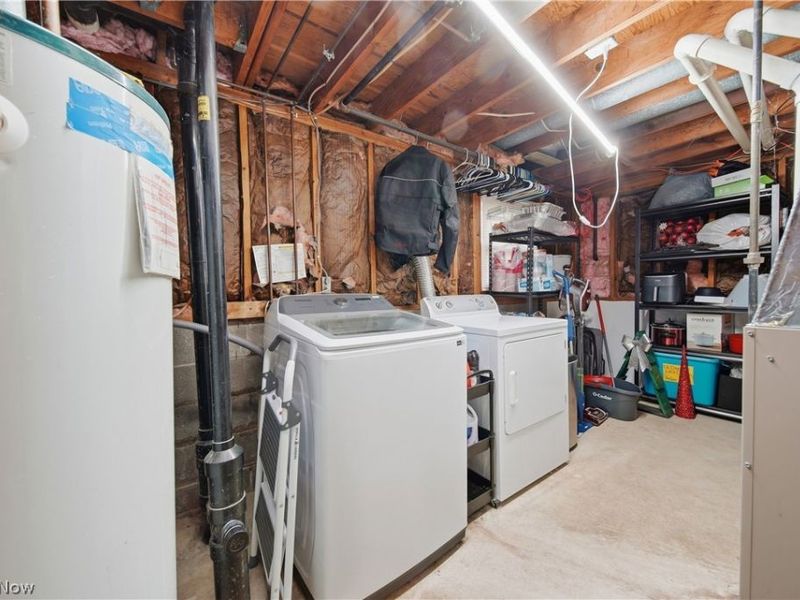 8008 Garnet Avenue NE, Canton, OH 44721 Photo 27