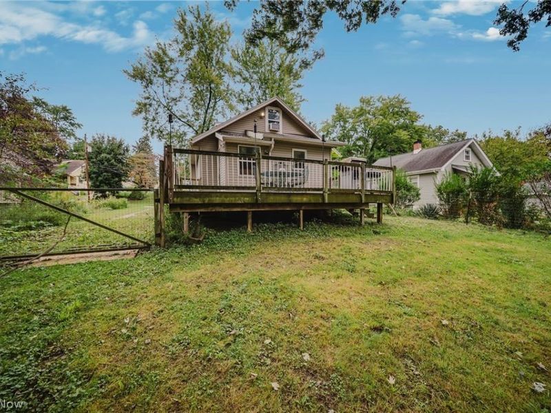 2821 Nesmith Lake Boulevard , Akron, OH 44314 Photo 38