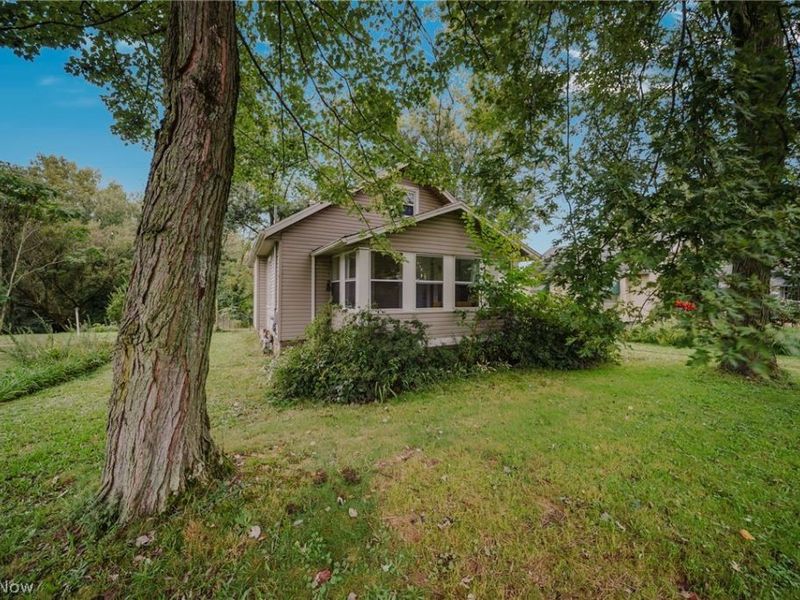 2821 Nesmith Lake Boulevard , Akron, OH 44314 Photo 41