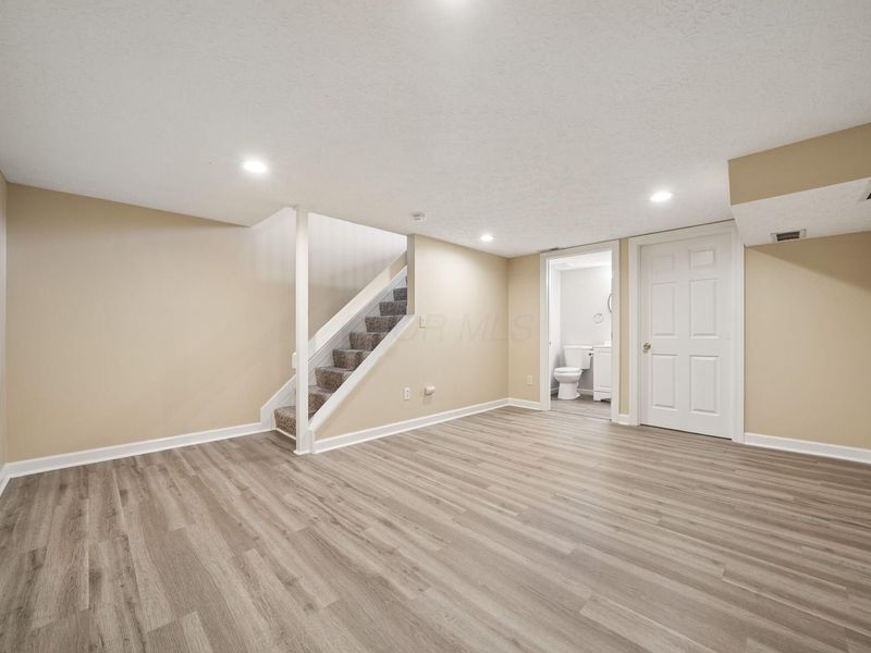 2571 Gardenia Drive , Unit 9A, Columbus, OH 43235 Photo 27
