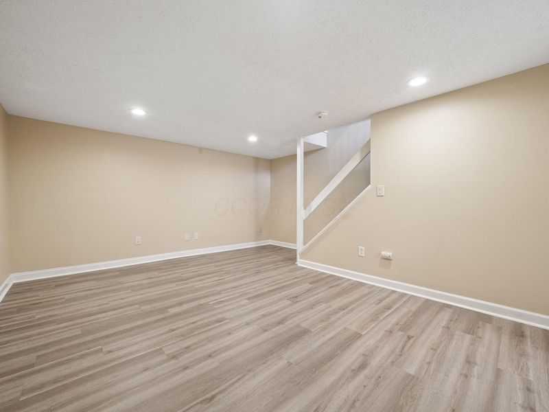 2571 Gardenia Drive , Unit 9A, Columbus, OH 43235 Photo 29