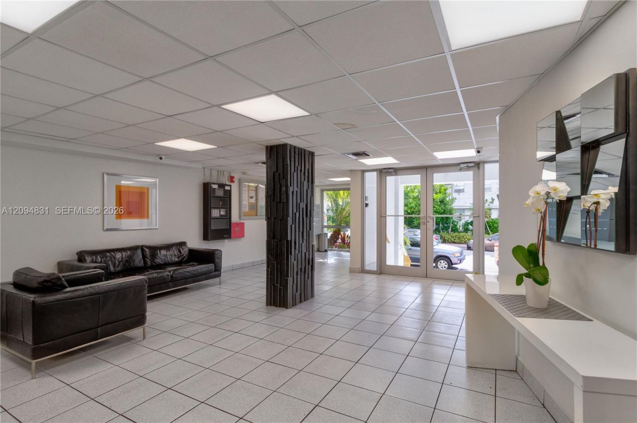 245 18th St , Unit 1103, Miami Beach, FL 33139 Photo
