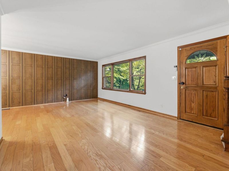 660 E Johnstown Road , Gahanna, OH 43230 Photo 24