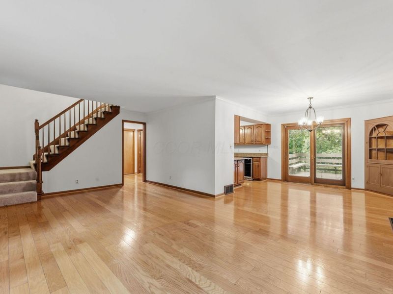 660 E Johnstown Road , Gahanna, OH 43230 Photo 27