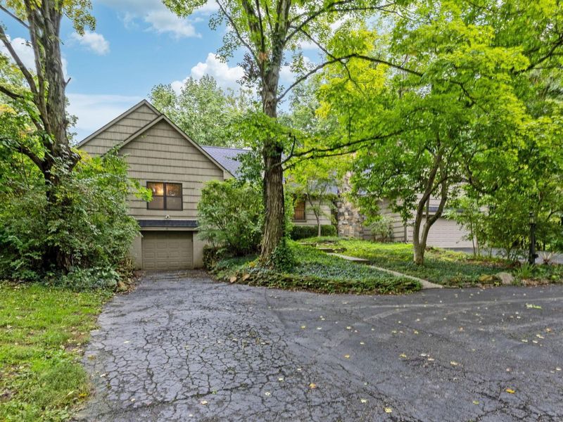 660 E Johnstown Road , Gahanna, OH 43230 Photo 3