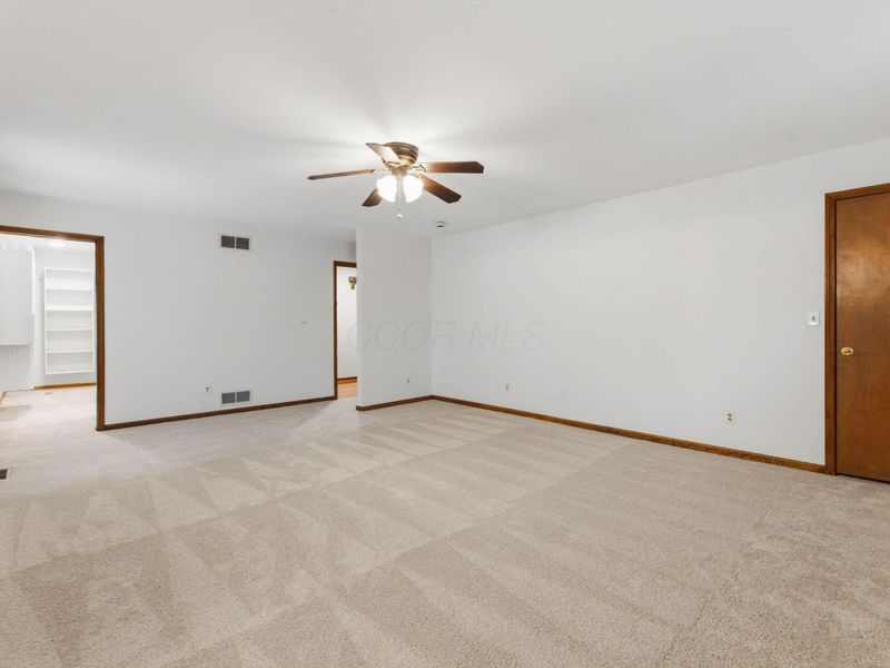 660 E Johnstown Road , Gahanna, OH 43230 Photo 47