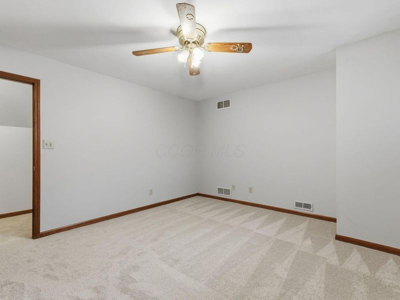 660 E Johnstown Road , Gahanna, OH 43230 Photo 67