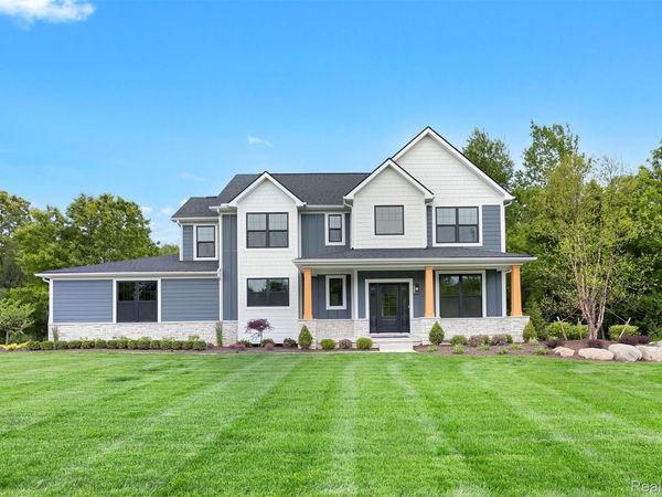 4261 Link Drive , Brighton Township, Mi 48114
