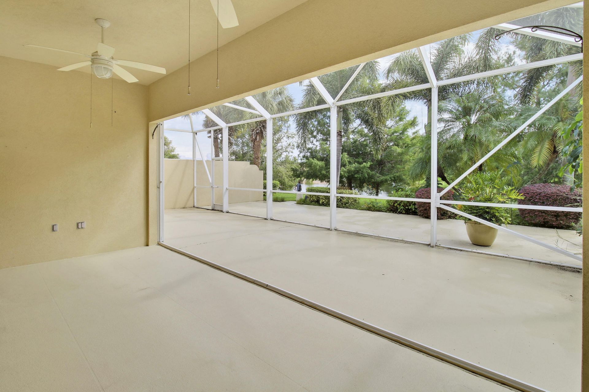 4718 Dovehill Drive, Palm Beach Gardens, FL 33418 Photo