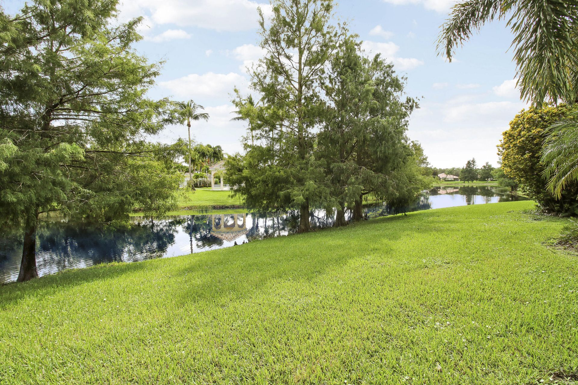 4718 Dovehill Drive, Palm Beach Gardens, FL 33418 Photo
