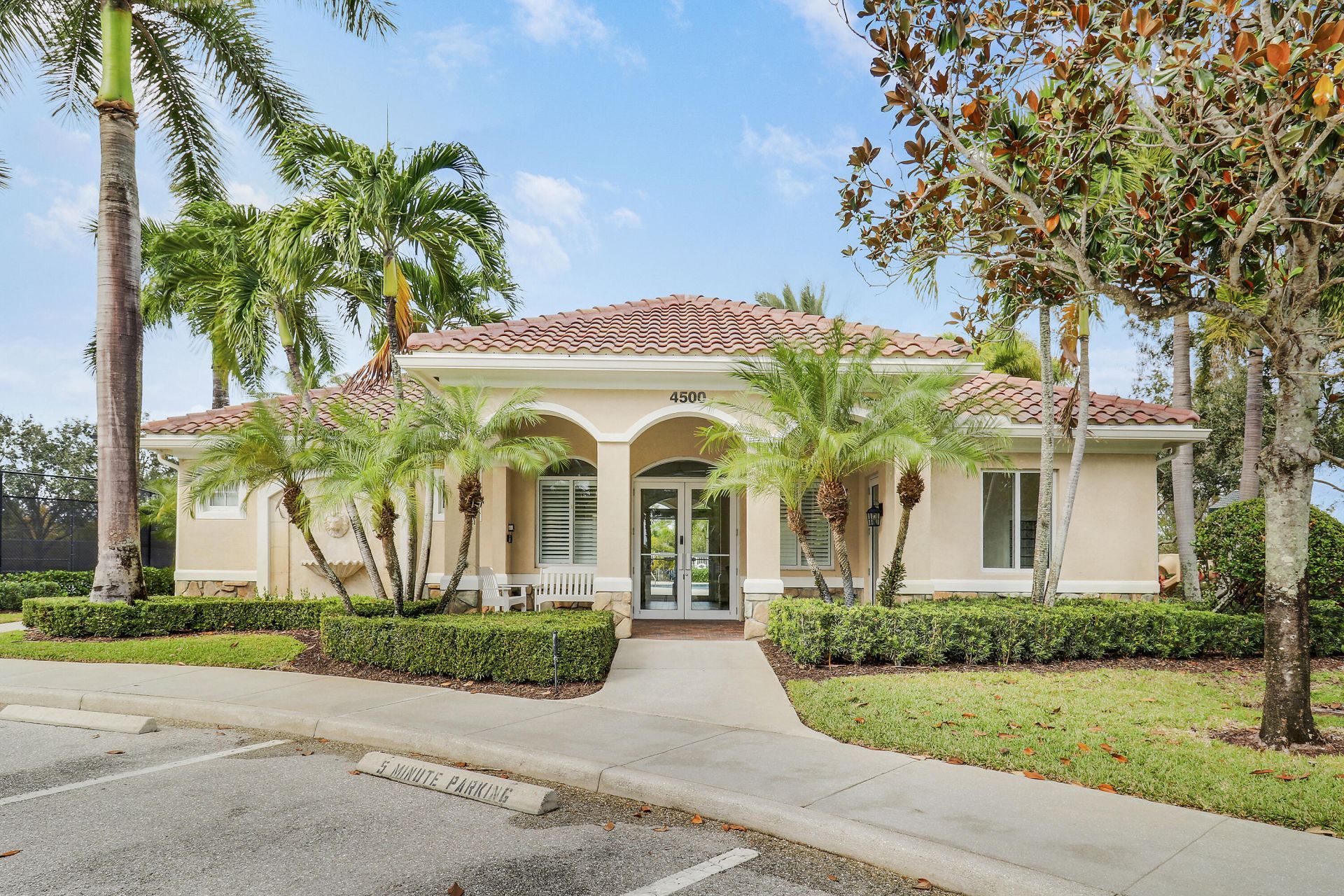 4718 Dovehill Drive, Palm Beach Gardens, FL 33418 Photo