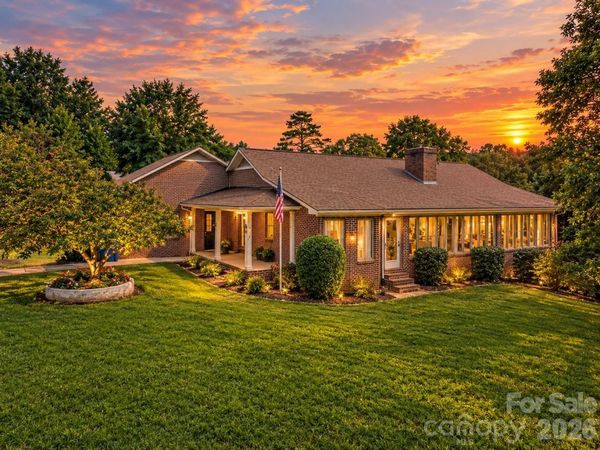 250 Tanner Street , Rutherfordton, NC 28139