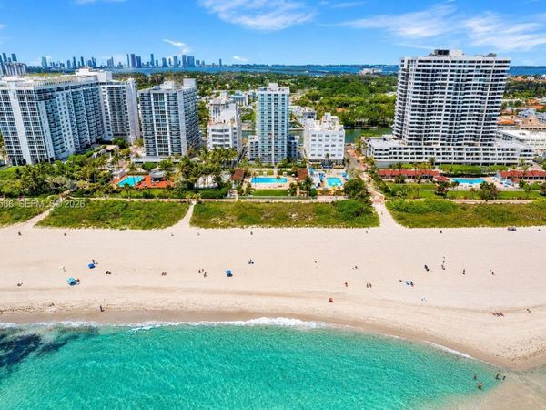 2457 Collins Ave , Unit 1502, Miami Beach, FL 33140