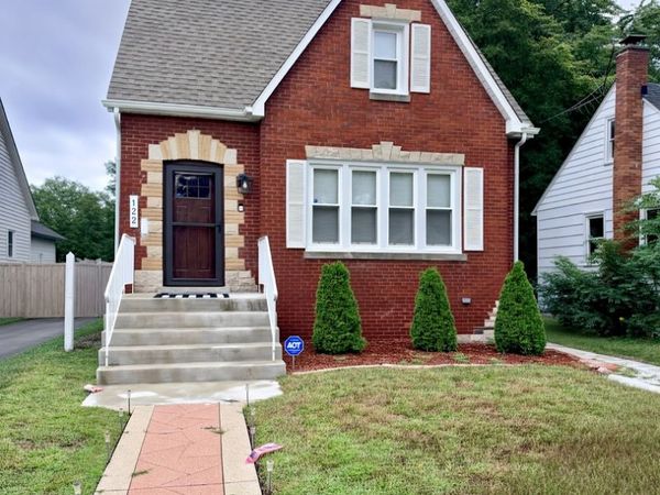 122 Warren Street , Calumet City, IL 60409