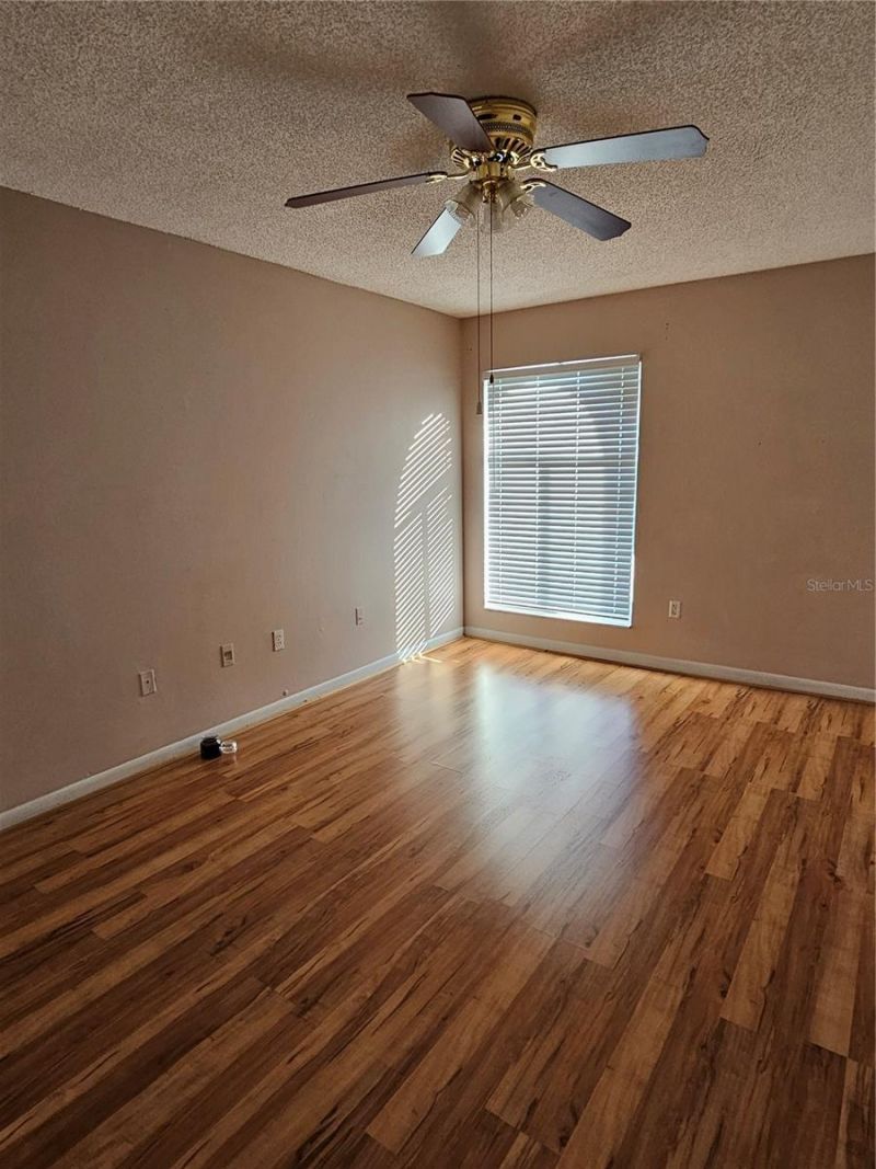 395 114th Avenue N, Unit 4, Saint Petersburg, FL 33716 Photo