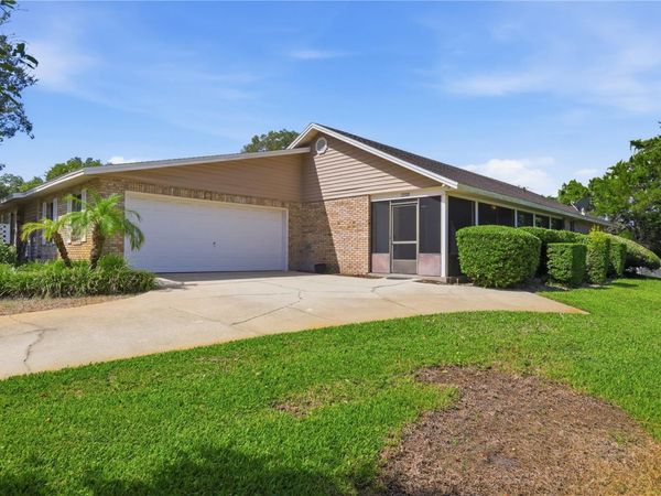 2500 S GLEN EAGLES DRIVE , DELAND, FL 32724