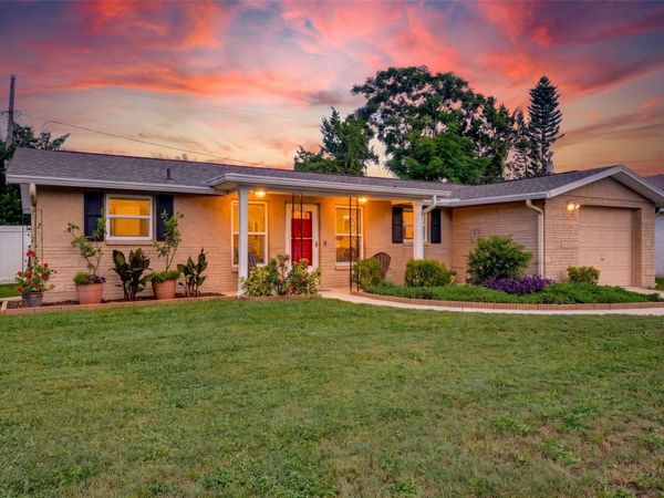 10831 MAPLEWOOD AVENUE , PORT RICHEY, FL 34668