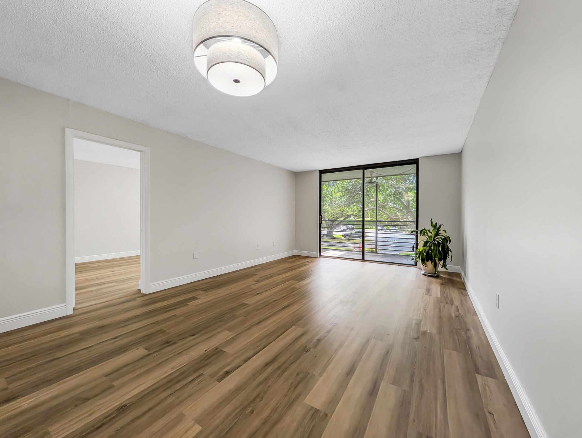 900 Colony Point Circle, Unit 205, Pembroke Pines, FL 33026 Photo