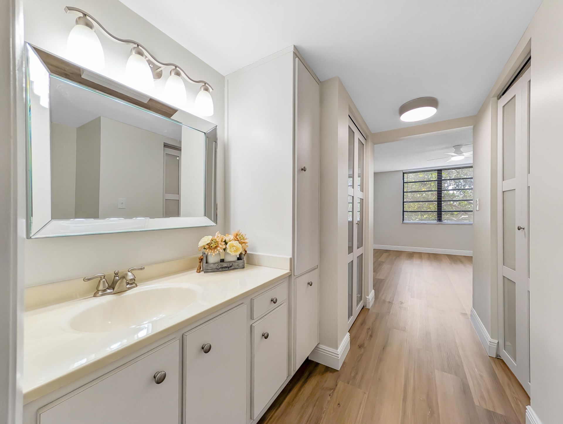 900 Colony Point Circle, Unit 205, Pembroke Pines, FL 33026 Photo