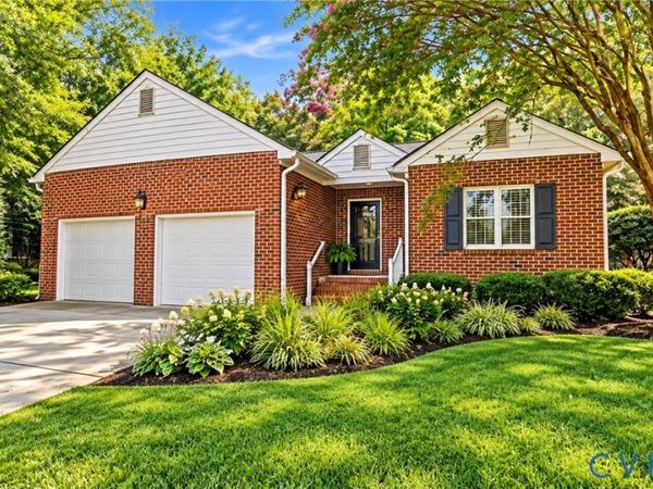 5500 Lakemere Drive, North Chesterfield, VA 23234