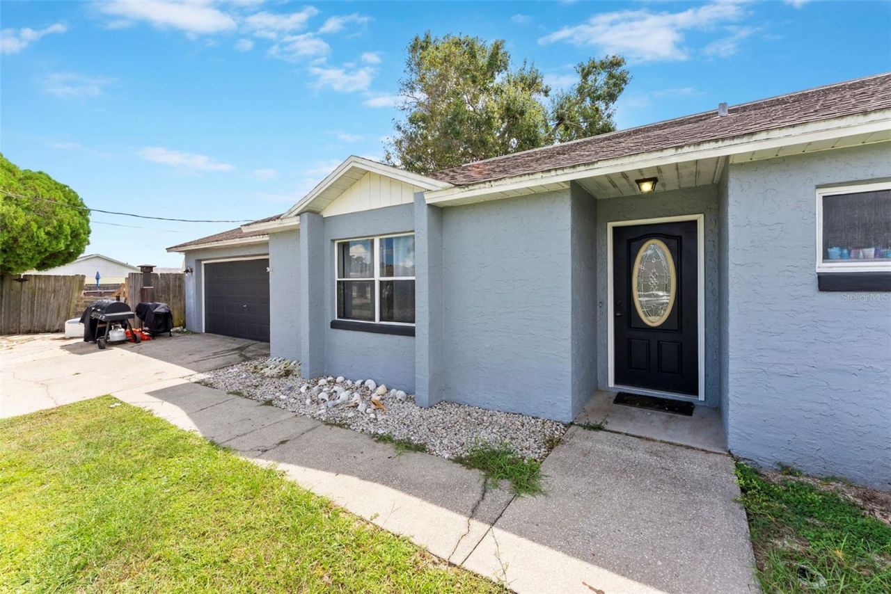 3379 Kilbee Street , Mims, FL 32754 Photo
