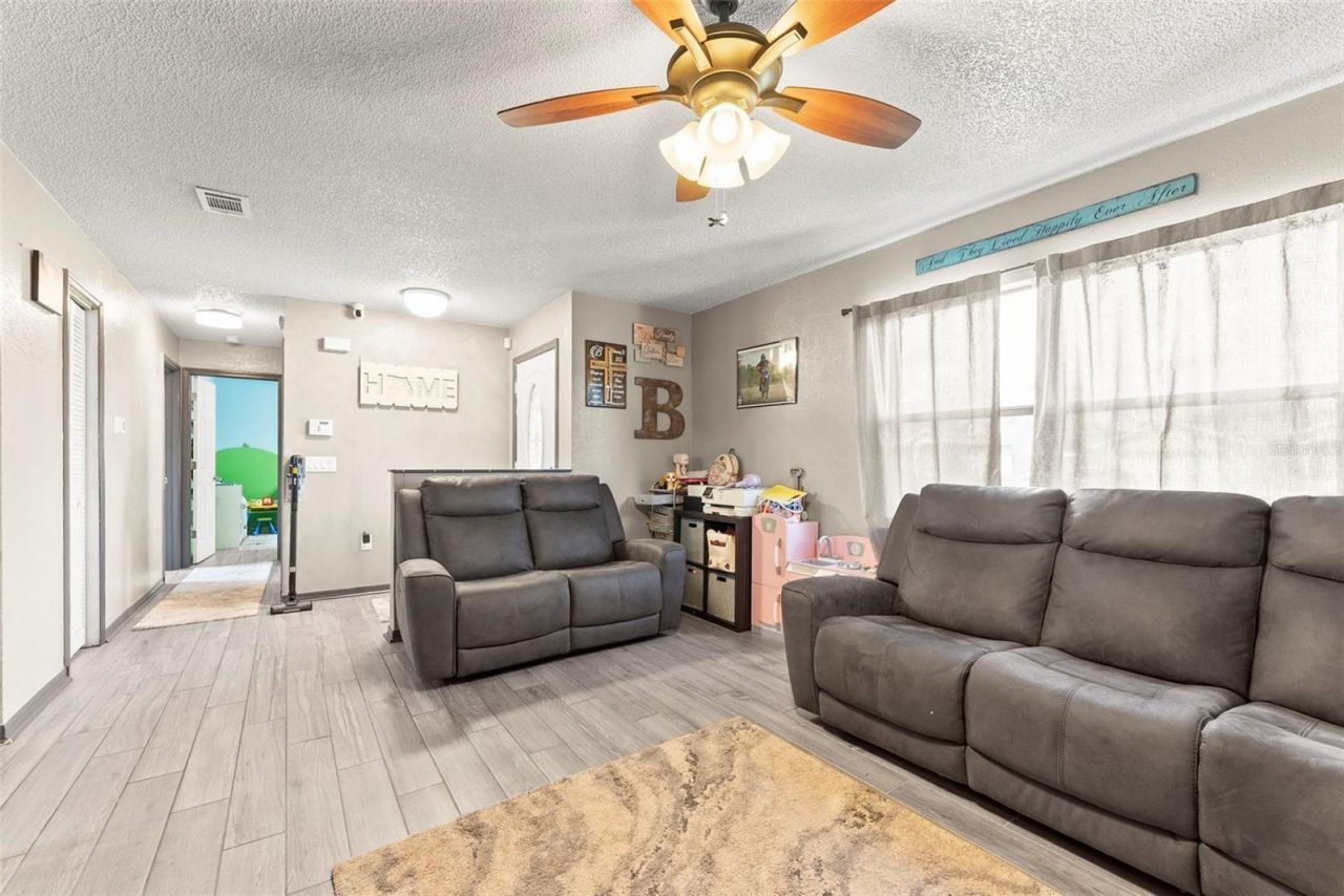 3379 Kilbee Street , Mims, FL 32754 Photo