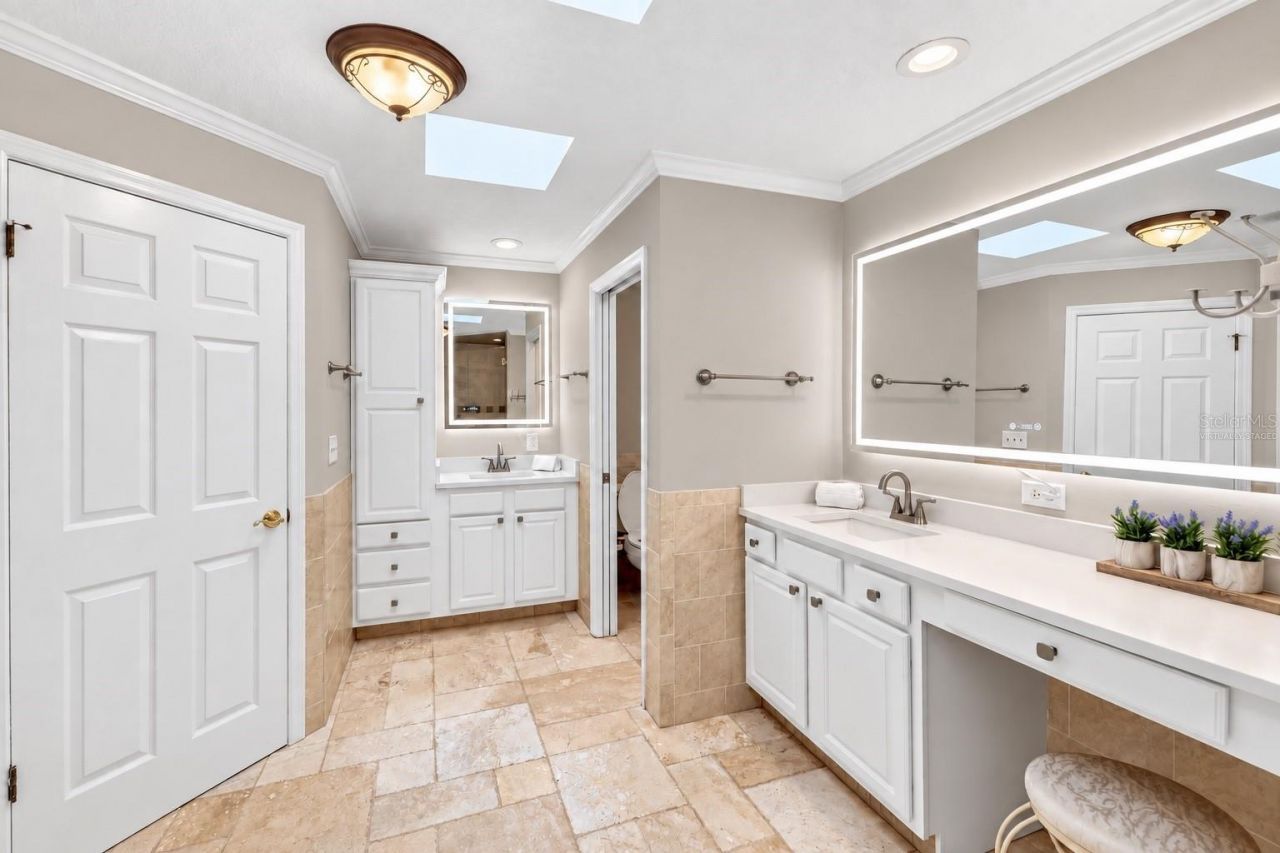 5226 Westshore Drive, New Port Richey, FL 34652 Photo