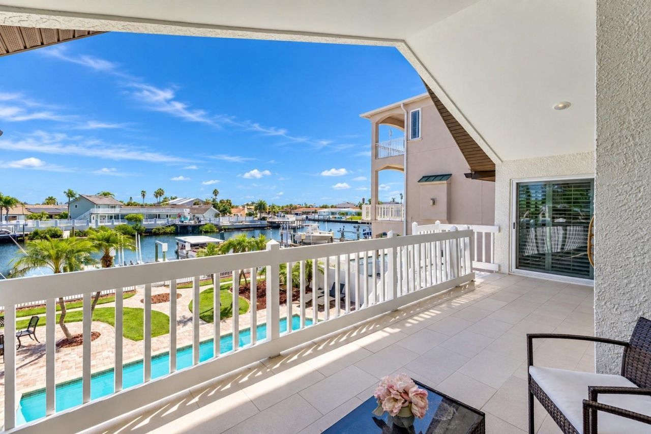 5226 Westshore Drive, New Port Richey, FL 34652 Photo