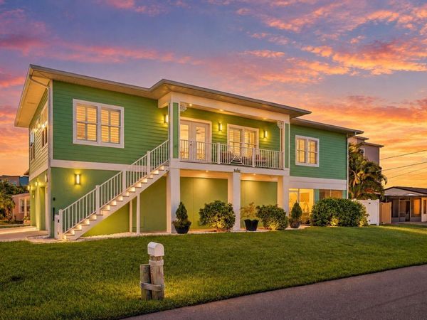 205 162ND AVENUE , REDINGTON BEACH, FL 33708